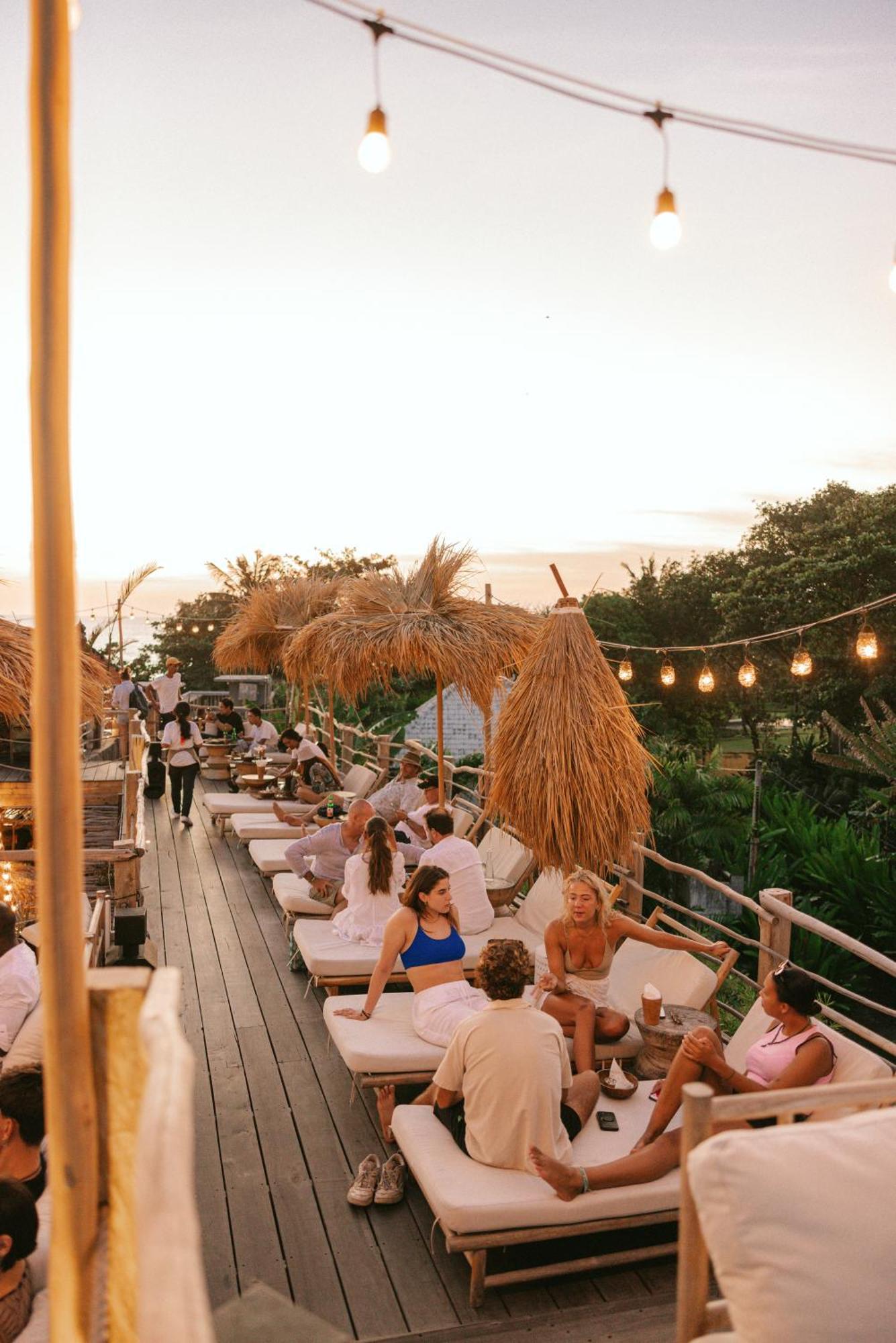 Pnb Beach Resort Canggu Esterno foto
